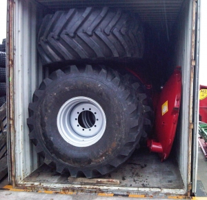 Loading Container with Slurry Tankers